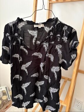 LOFT Black Short-Sleeve Palm Print Blouse
